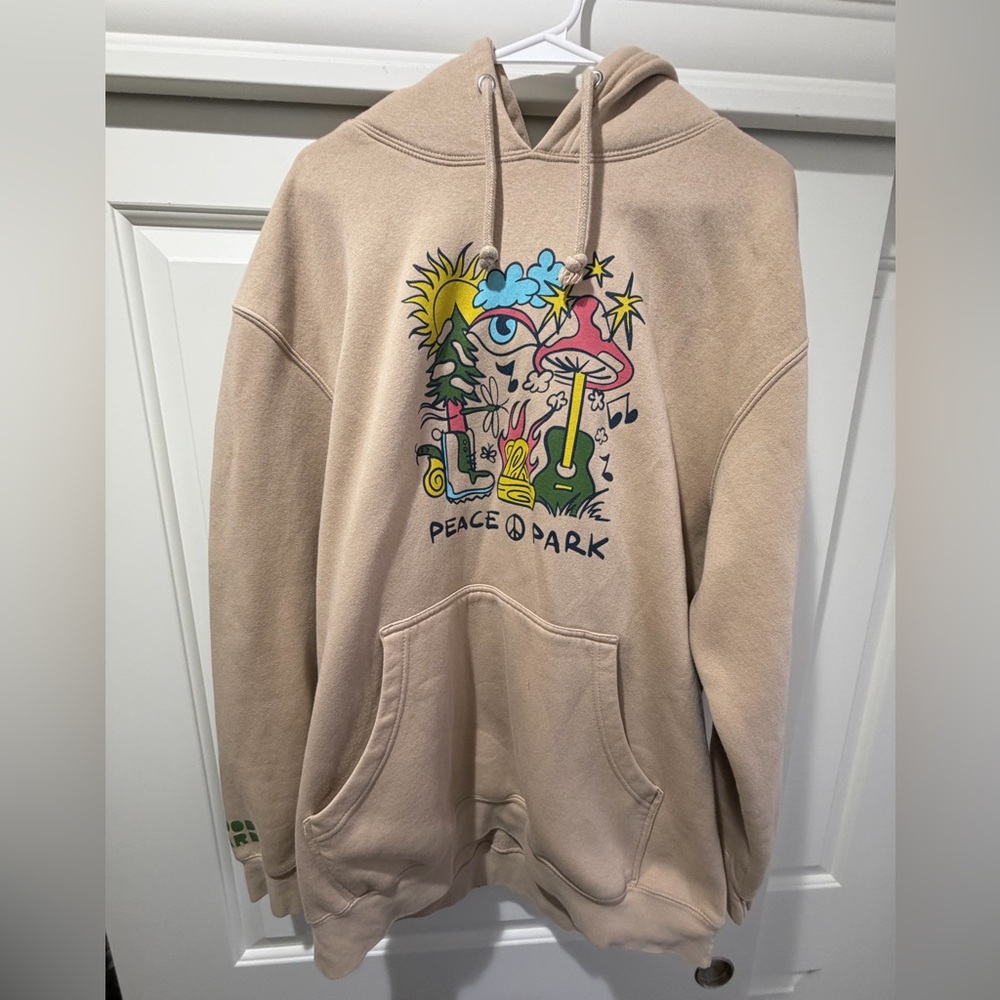 Woodward Tahoe CA Peace Park Artwork Hoodie, like new XXL